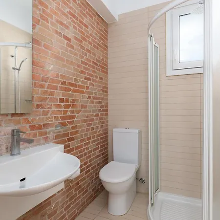 Villa Melodia, 4 Bedroom With Private Pool Líndos