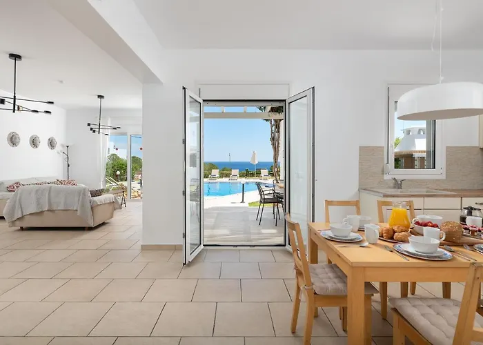 Melodia, 4 Bedroom With Private Pool * Líndos