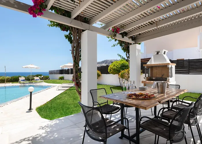 Melodia, 4 Bedroom With Private Pool *