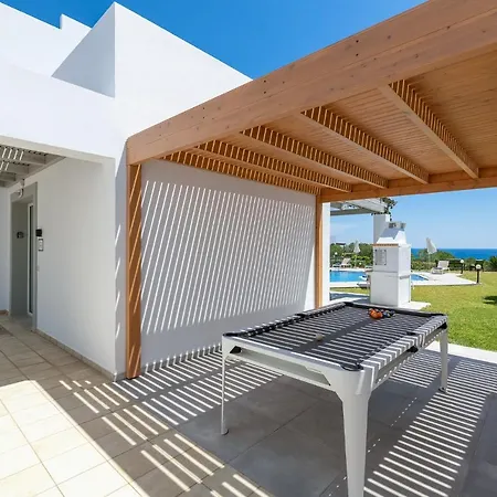 Melodia, 4 Bedroom With Private Pool *